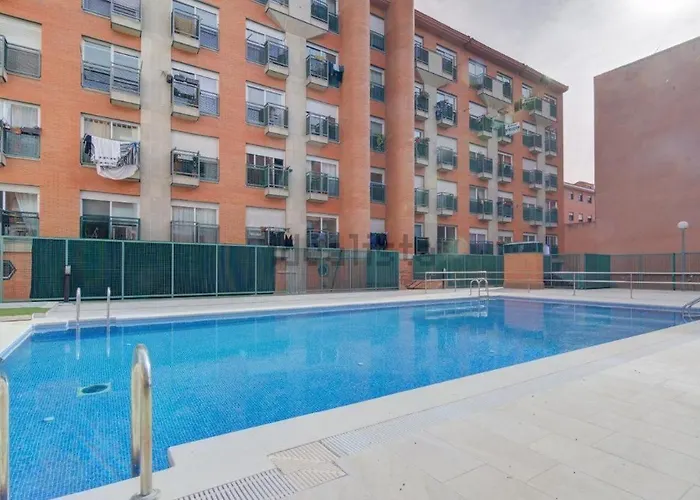 Puerta de Atocha - Acogedor estudio para 4 con piscina